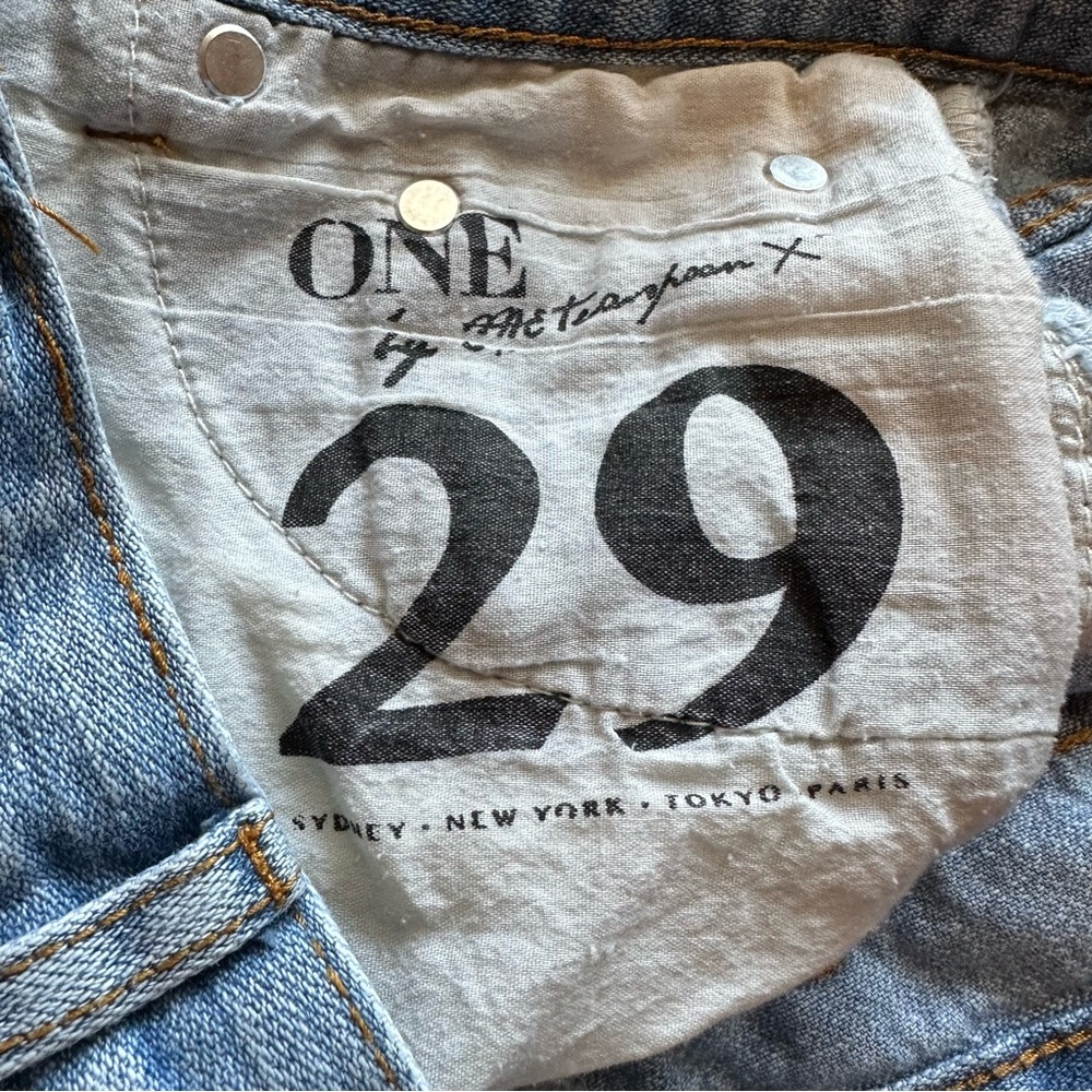 ONE TEASPOON Bandits Denim Distressed Shorts Button Fly Size 29 - Picture 5 of 8